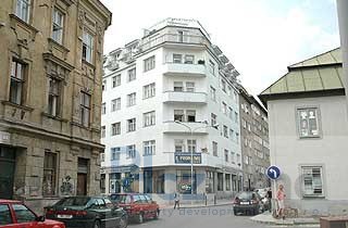 Anenská 2